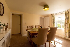 Dining - Foxglove Cottage - Countryside View (Bransgore)