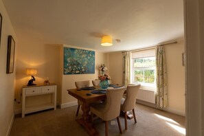 Dining - Rose Cottage - Countryside View (Bransgore)