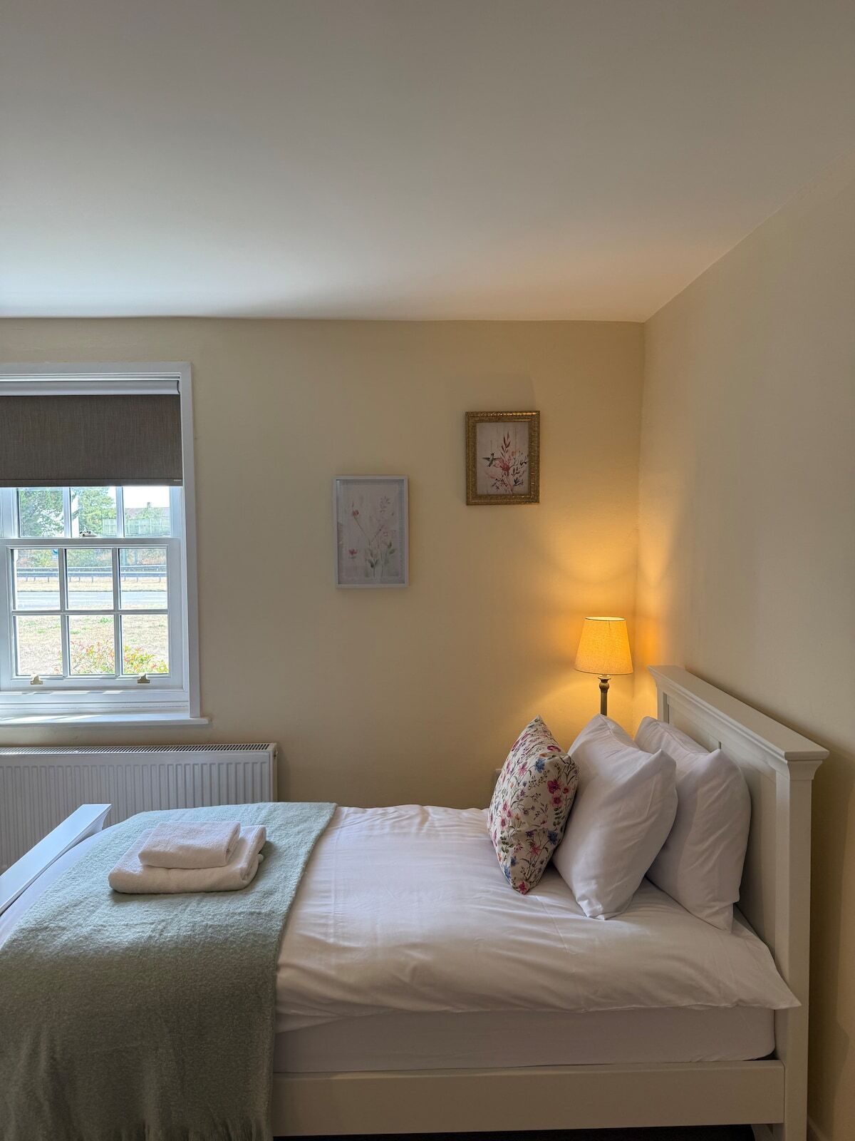 2 Schlafzimmer, Reisekinderbett, kostenloses WLAN, Bettwäsche