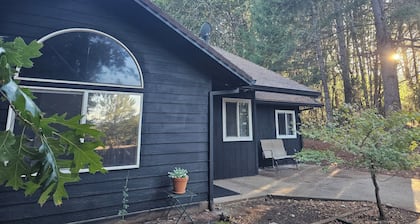 Private home in the Grants Pass countryside.