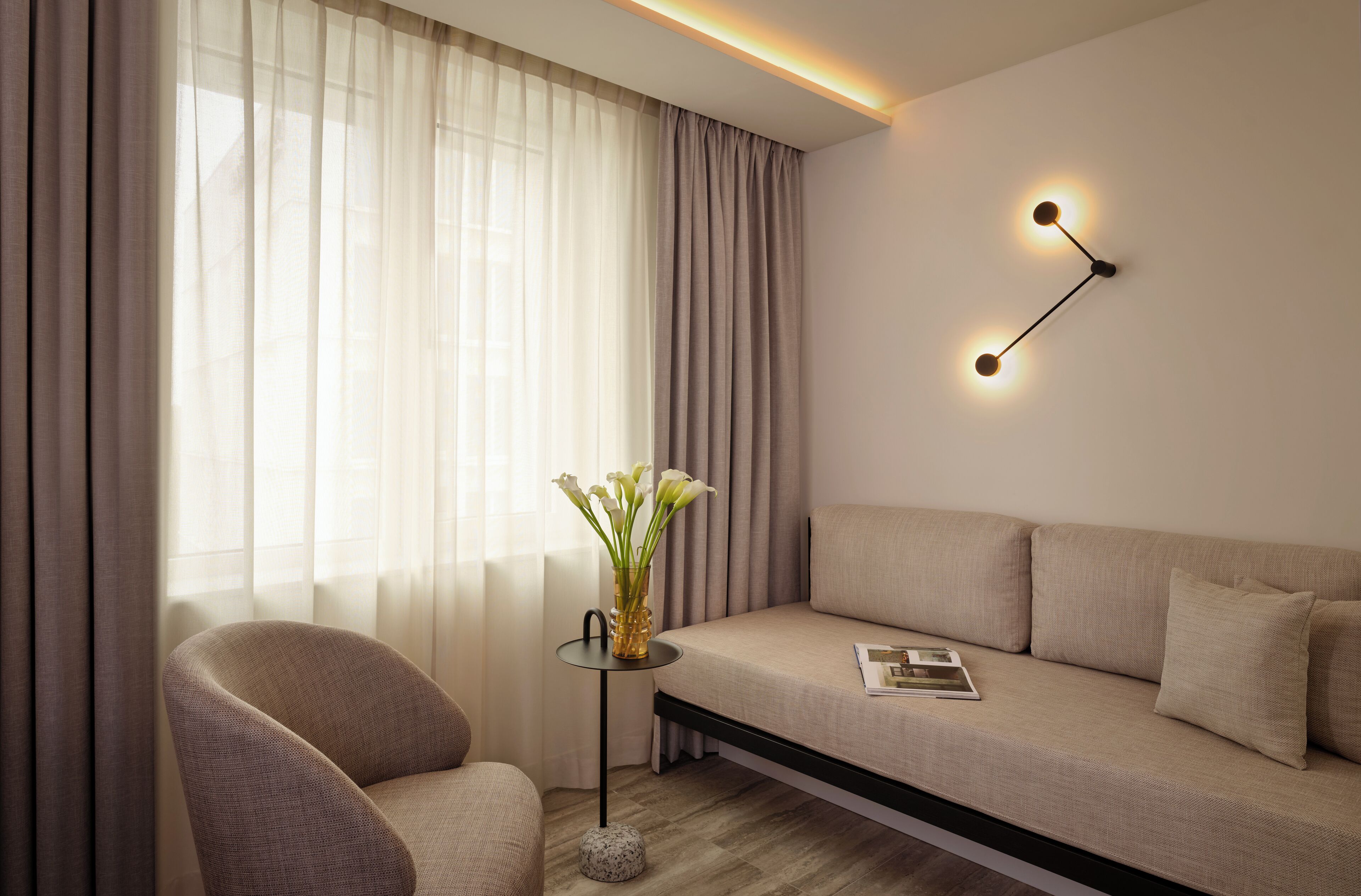 Junior Room, 1 King Bed | Living area | 140-cm LCD TV with cable channels