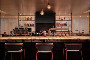Bar (en la propiedad)