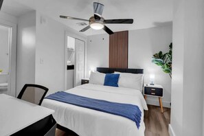 1 chambre, fer et planche à repasser, Wi-Fi, draps fournis