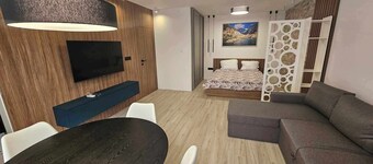 Charming 1-bedroom apartment in marvelous Pleven with AC