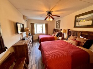 2 عدّة غرف نوم ومكتب ومكواة/لوح كي وواي فاي