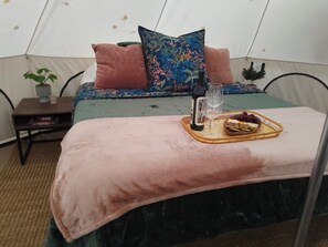 1 chambre, literie fournie