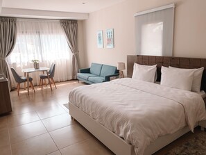 1 habitación, internet y ropa de cama