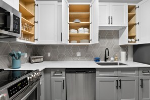 Fridge, microwave, oven, dishwasher