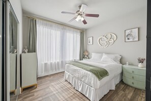 Leilighet, 1 soverom | 1 soverom, skrivebord for bærbar PC og wi-fi (inkludert)