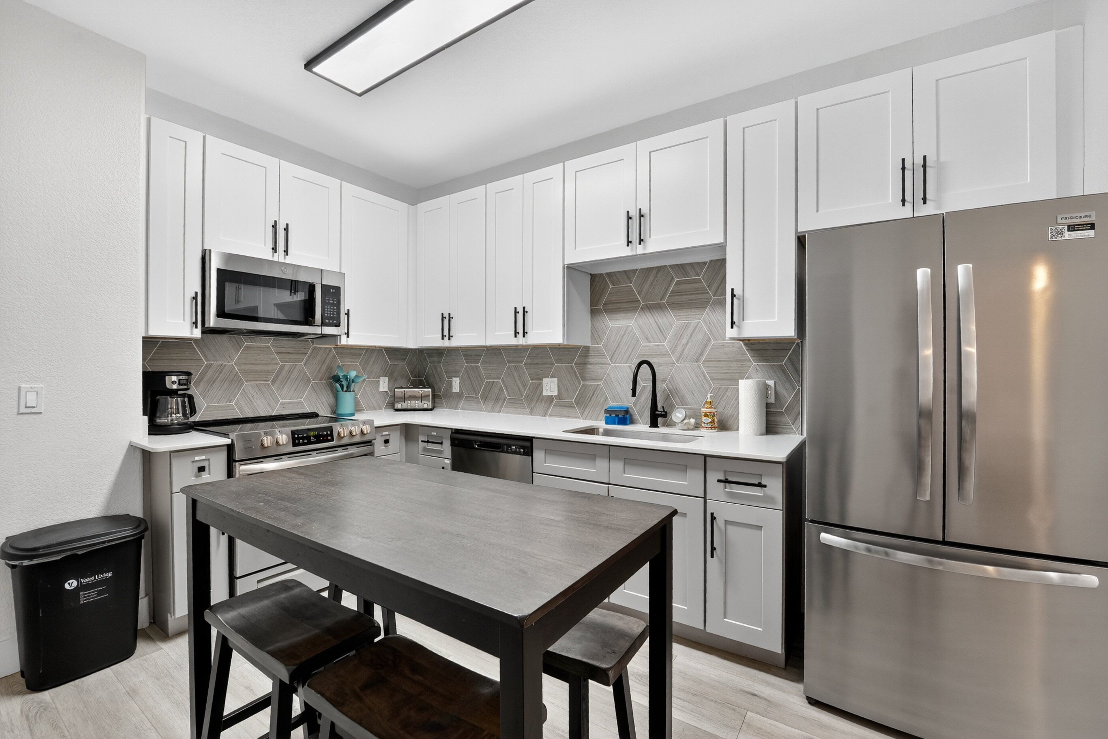 Apartment, 1 Bedroom | Private kitchen