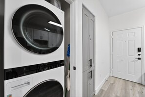 Apartment, 1 Bedroom | Interior