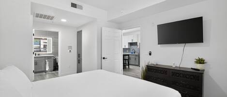 アパートメント 1 ベッドルーム | 1 室のベッドルーム、ノートパソコン用作業スペース、アイロン / アイロン台、WiFi (無料)