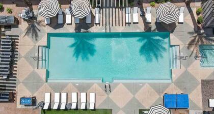 Chic 1br At Westgate Pool, Gym & Stadium Fun 1 Bedroom Apts