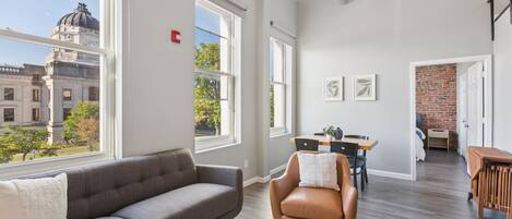 Apartment, 3 Schlafzimmer | Wohnbereich