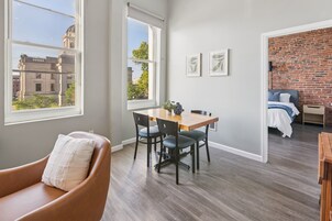 Apartment, 3 Bedrooms | 3 bedrooms, desk, laptop workspace, free WiFi