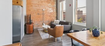 Rustic-industrial Loft With Courthouse Views 3 Bedroom Apts