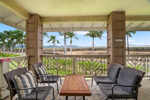 Condo, 3 Bedrooms | Property grounds