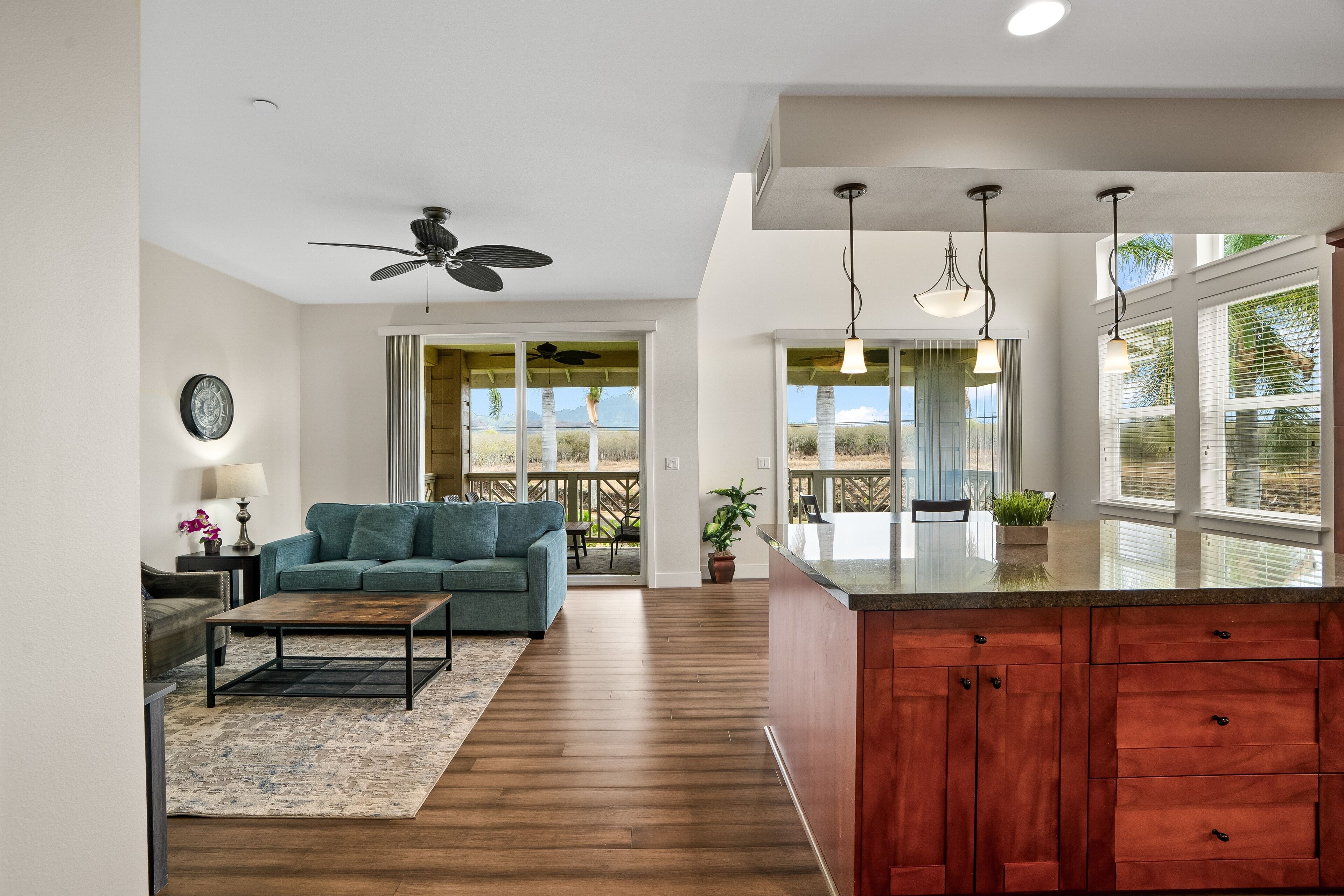 Condo, 3 Bedrooms | Interior