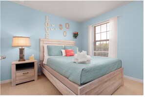 7 bedrooms, WiFi, bed sheets