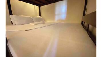 1 bedroom, Internet, bed sheets