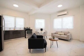Living area - 2Bedroom Apt. Close To The Beach! 71Di.301 (San Juan)