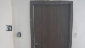 Imagen sin descripción, 4 de 18, botón