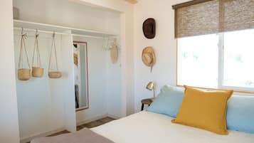 2 habitaciones, tabla de planchar con plancha, wifi y ropa de cama