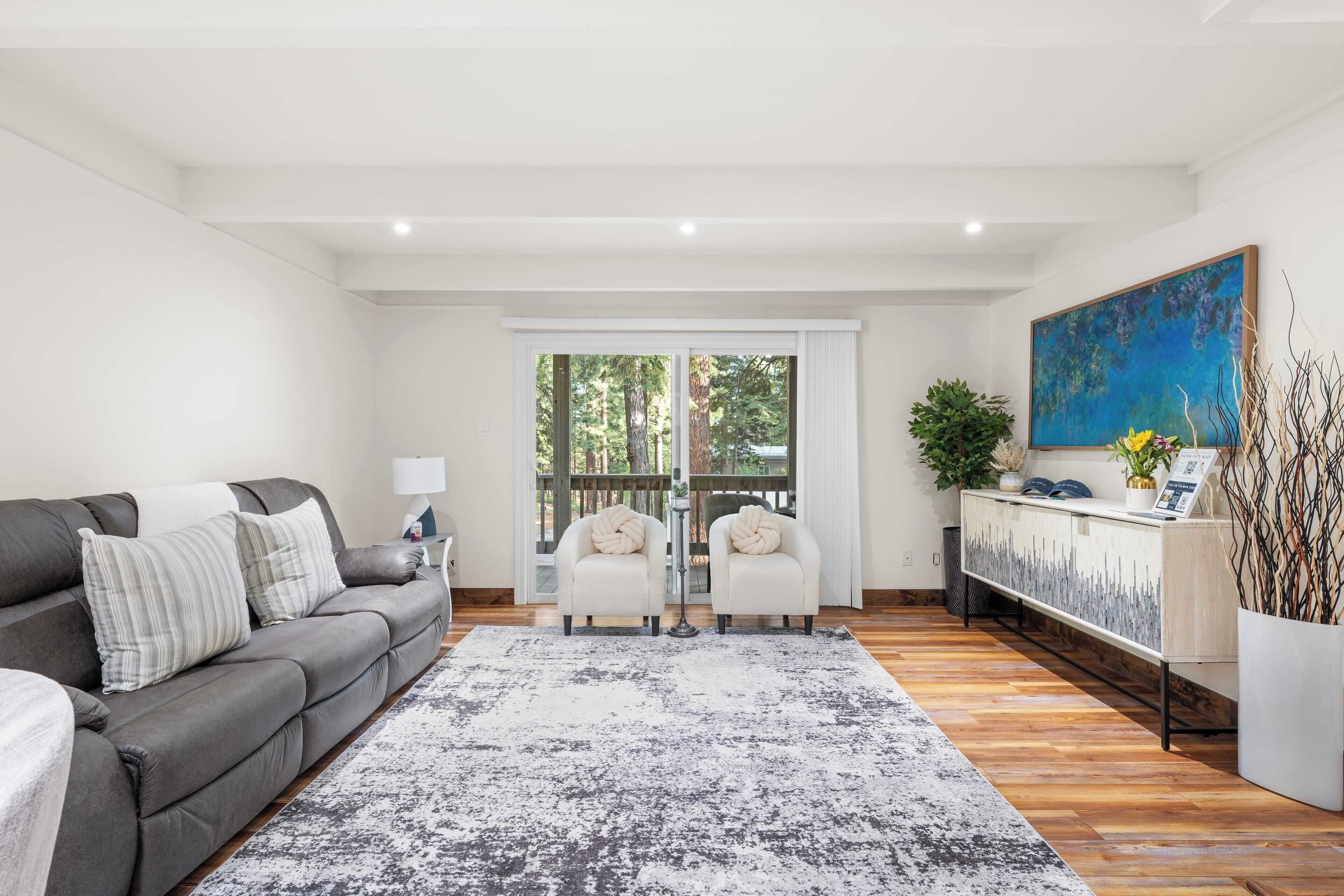 Apartemen (3 Bedrooms) | Bagian depan properti