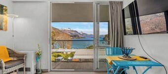 Lakeview Lookout | Studio Unit