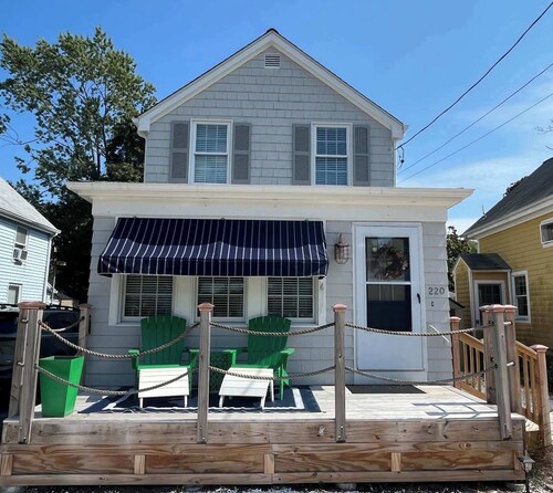 Bikes, Bays & Breezes