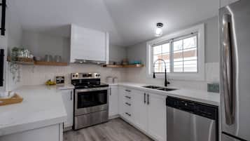 コーヒー / ティーメーカー