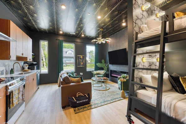 House (1 Bedroom) | Interior