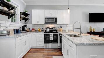 Microwave, oven, stovetop, dishwasher