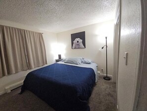 3 habitaciones, tabla de planchar con plancha y wifi gratis 