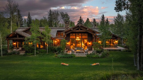 Abode at Teton Game | Sweeping Estate with 3 Cabins