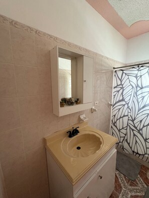 Towels, soap, toilet paper