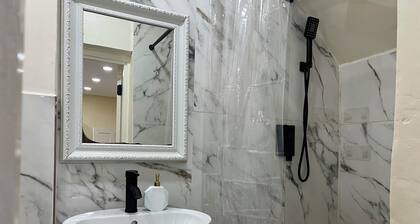 Charming 1-bedroom apartment in pleasant Saint George's with AC