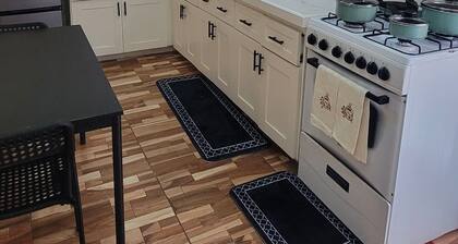 Charming 1-bedroom apartment in pleasant Saint George's with AC