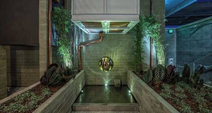 Hotel Narcissus - Room 1