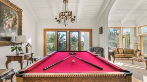 Villa (Multiple Bedrooms) | Interior