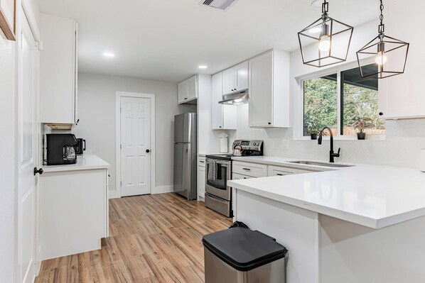 Microwave, oven, stovetop, dishwasher