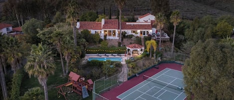 House (1 Bedroom) | Front of property