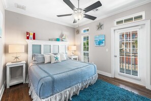 5 bedrooms, iron/ironing board, free WiFi, bed sheets