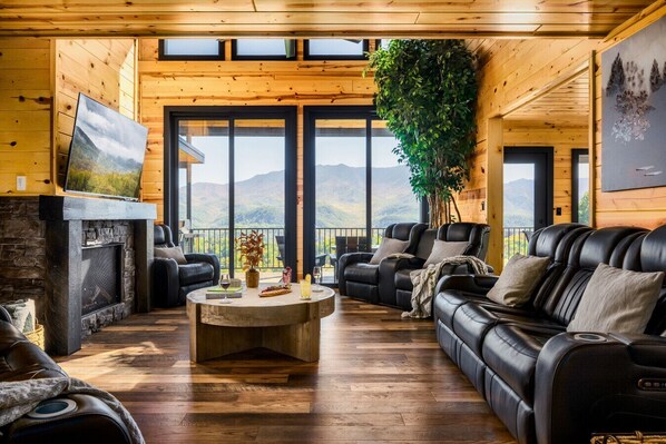 Televisión, chimenea