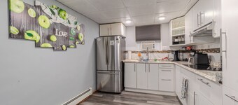 Cozy 3B near Beach/Boston