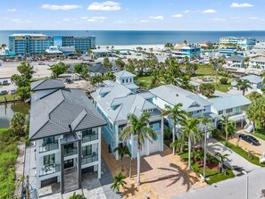 Exterior - 571 Seabatical: Canal Front With Pool! (Fort Myers Beach)