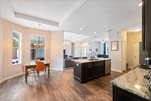 Pet Friendly Family Oasis w/Pool Near the Gulf