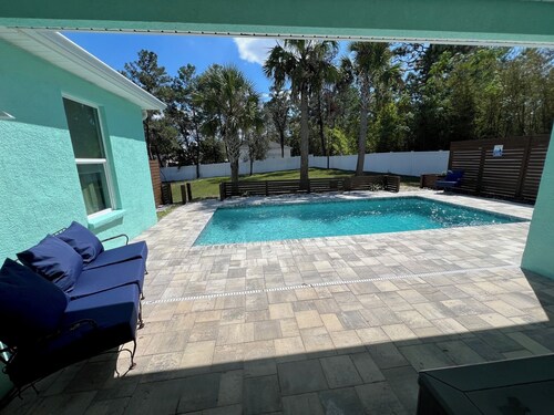 4 Bedrooms, 3 Full Bathrooms, A Splash-tastic Pool Paradise in Weeki Wachee, FL