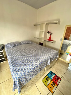 1 bedroom, WiFi, bed sheets