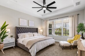 3 bedrooms, iron/ironing board, free WiFi, bed sheets - Charming, Comfort and Relaxation Await! - Casa Bella - Roelens (Cape Coral)